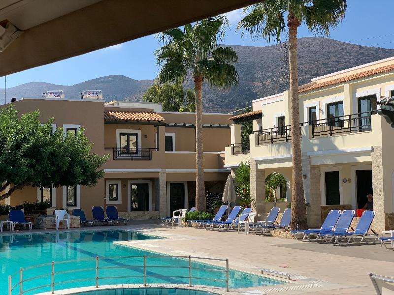 Dionysos Apartments Сталида Экстерьер фото